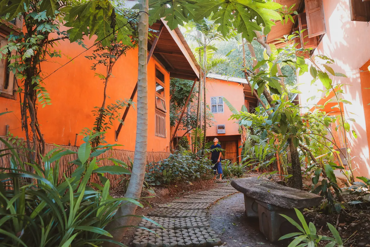 BAANNOI · RETREAT & STAY